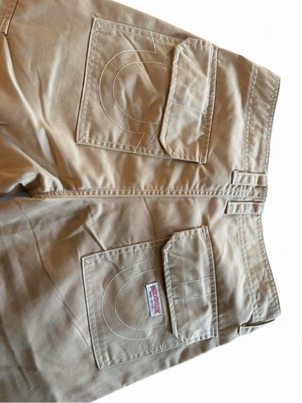 TRUE RELIGION Khaki Cargo Shorts with Back Patch Pockets